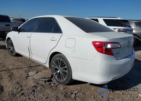 2013 Toyota Camry Le z USA, uszkodzony, nr VIN 4T1BF1FK7DU215469